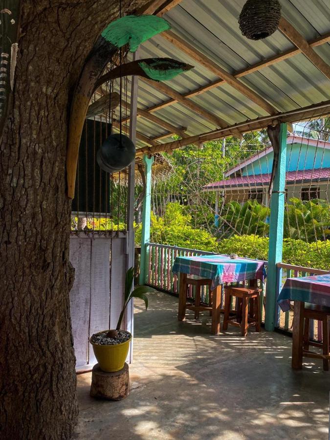 Elena Garden Resort And Restaurant Тринкомале Екстериор снимка