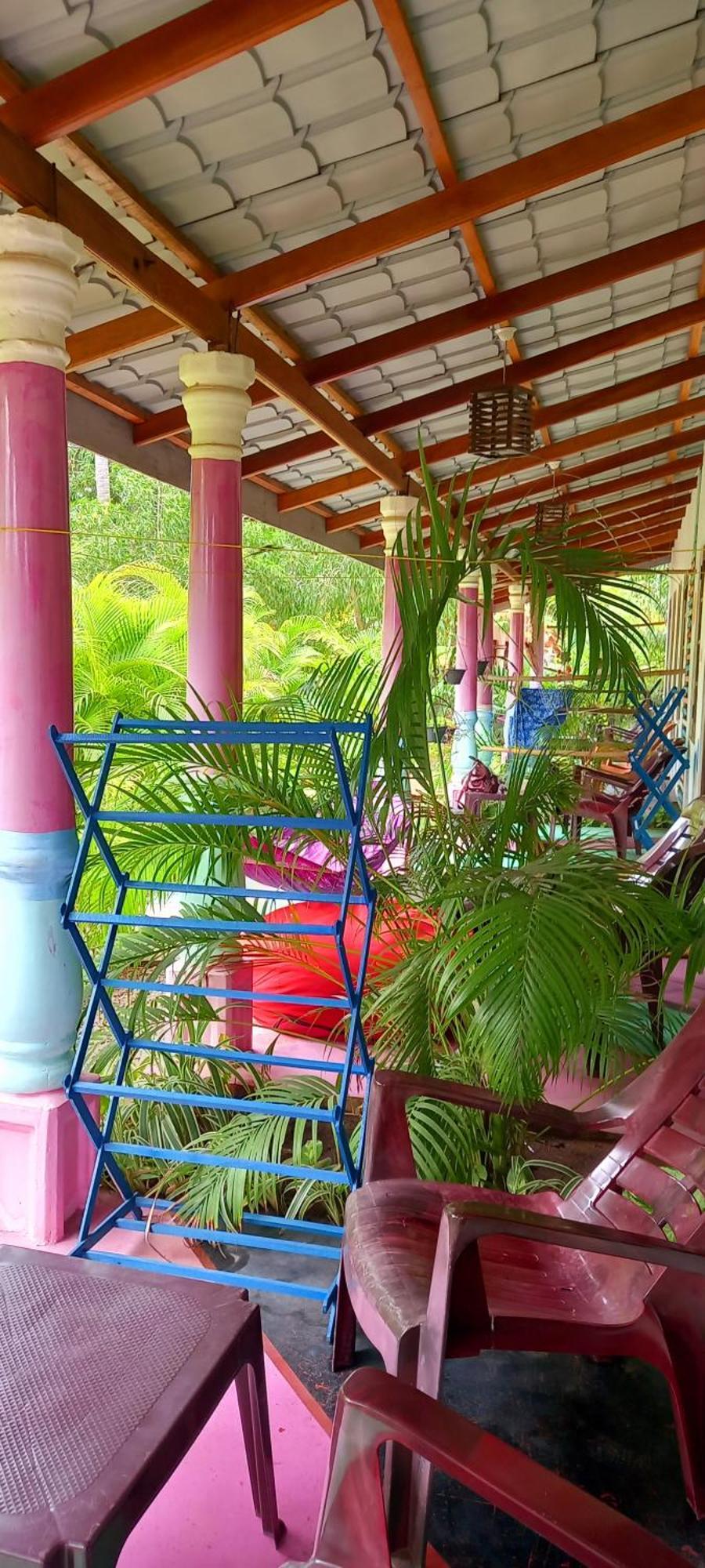 Elena Garden Resort And Restaurant Тринкомале Екстериор снимка